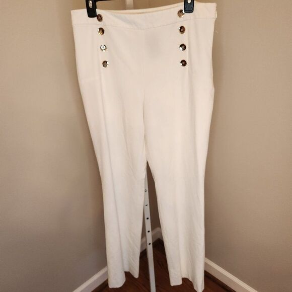 Barre III White Pants - Picture 1 of 7